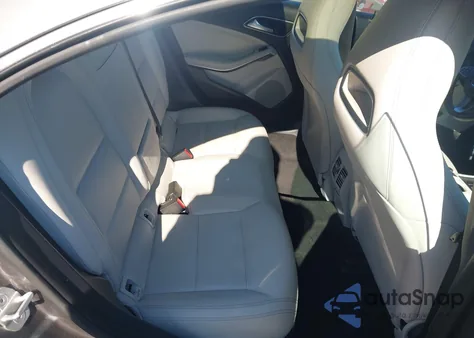 2017 Mercedes-Benz Cla 250 4Matic z USA, uszkodzony, nr VIN WDDSJ4GB9HN401426